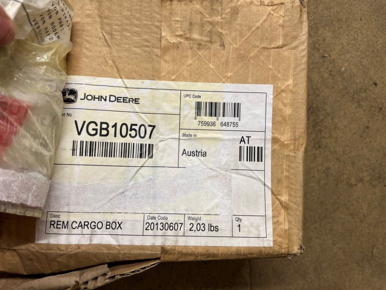 John Deere Gator Latch Kit VGB10507