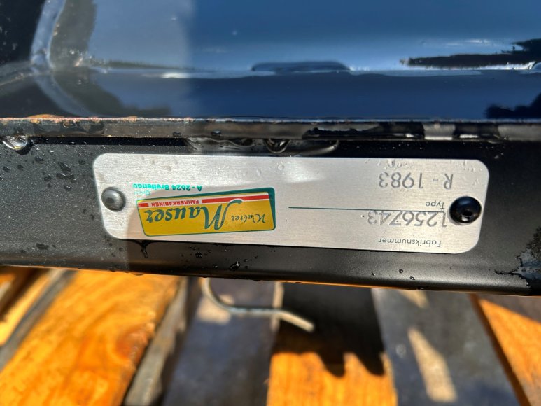 John Deere X700 Series Roll Bar 
