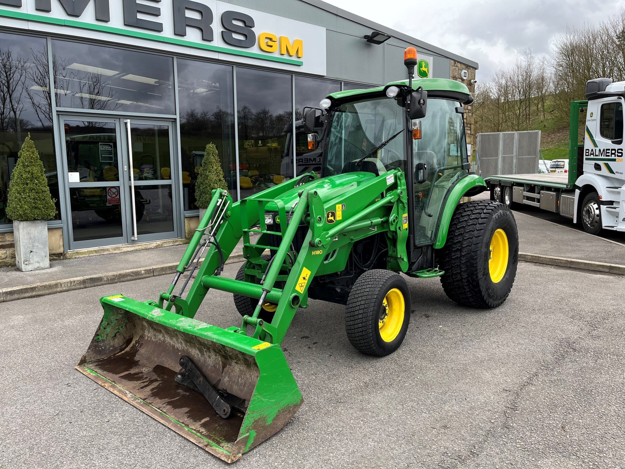 John Deere 4720 Compact Tractor | Balmers GM Ltd