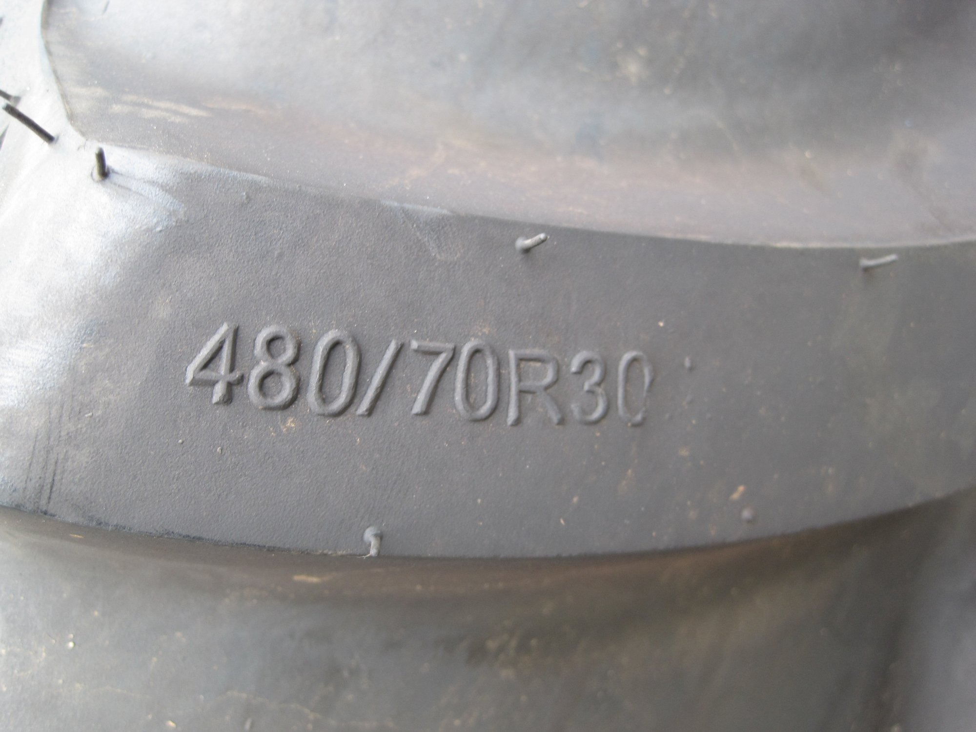 John Deere Wheels&tyres for a 5075E Balmers GM Ltd